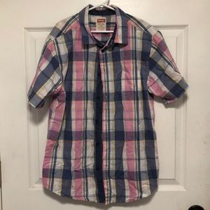 Short sleeve button down
